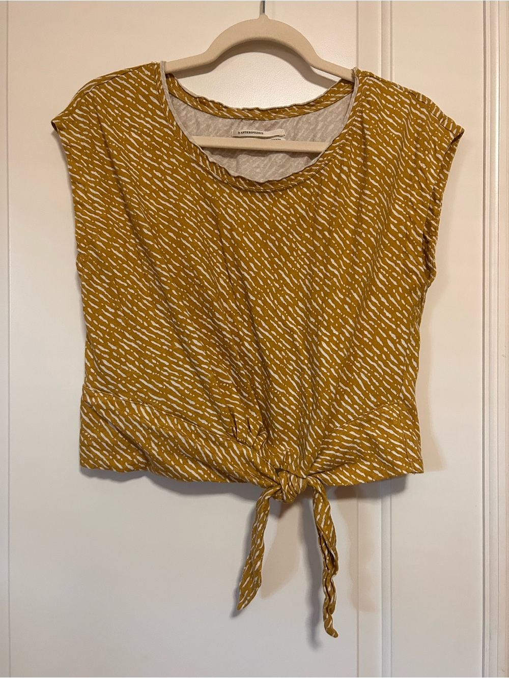 ☀️☀️Anthropologie Summer Tie-Front Short Cap Sleeve Top☀️☀️